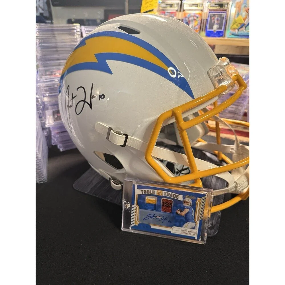 2022 Absolute Tools Of The Trade Justin Herbert Auto /25 And Auto Helmet